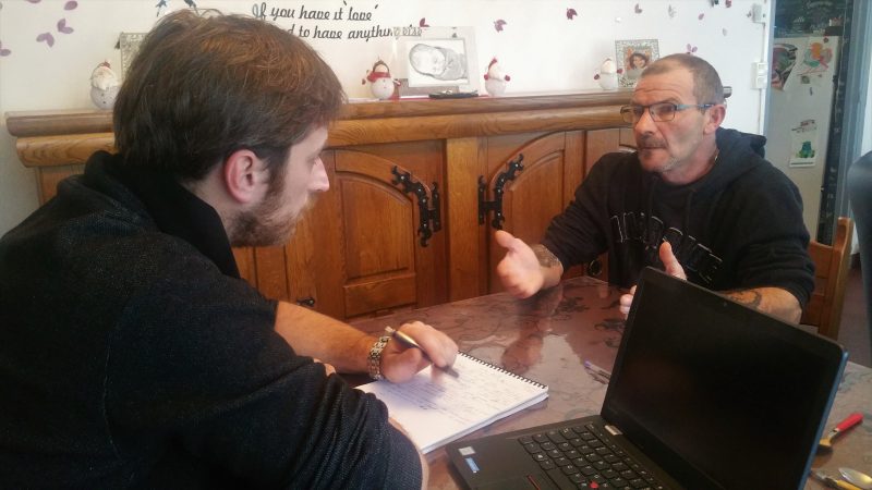 L’assistant du député à la rencontre des gilets jaunes pour comprendre leur colère
