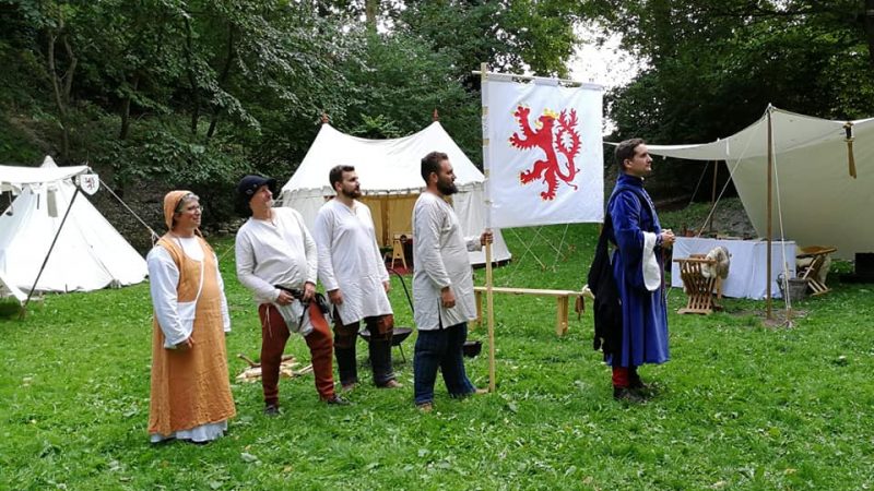 Le comte de Saint-Pol  organise bal et tournoi pour les dix ans des Baladins