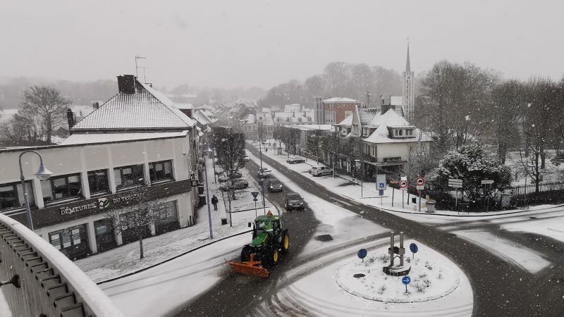 Saint-Pol sous la neige et “Flocon” de Raymond Valcke