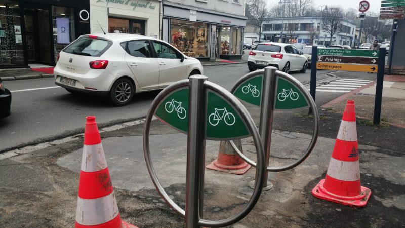 Des arceaux à vélo pour inviter les habitants de Saint-Pol à se mettre en selle