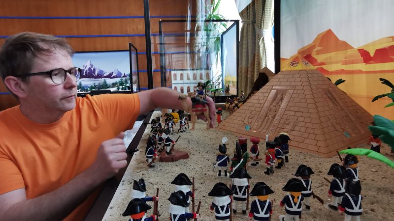 Napoléon et son armée de Playmobil s’installent pour un mois à Saint-Pol
