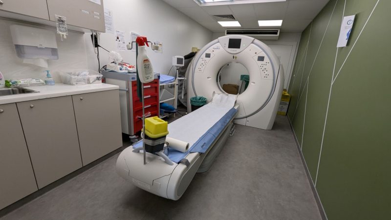 Inauguration du scanner à la polyclinique : une oasis d’espoir dans le désert médical