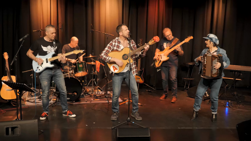 Saint-Pol : les Potes à Renaud s’offrent une salle des fêtes pour eux tout seul